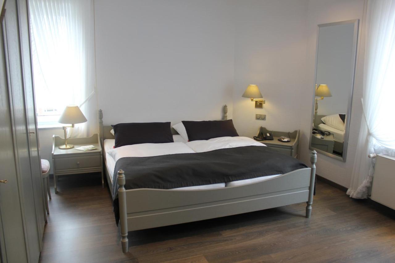 Hotel Goldener Stern 아셰베르크 객실 사진